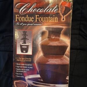 3-tier Nostalgia Electrics Chocolate Fondue Fountain